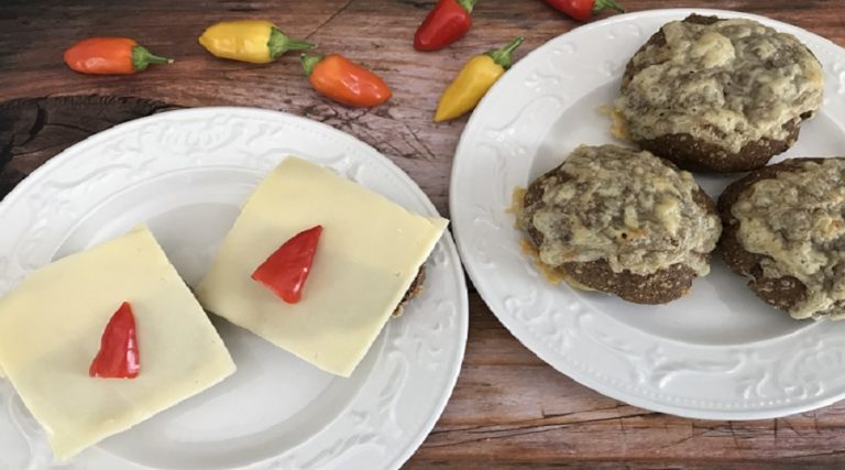 Käse-Walnuss-Brötchen aus der LCHF-Küche - LCHF Deutschland