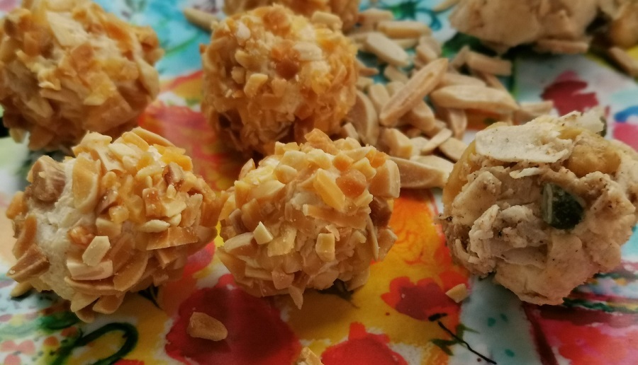 Frischkäse-Kugeln