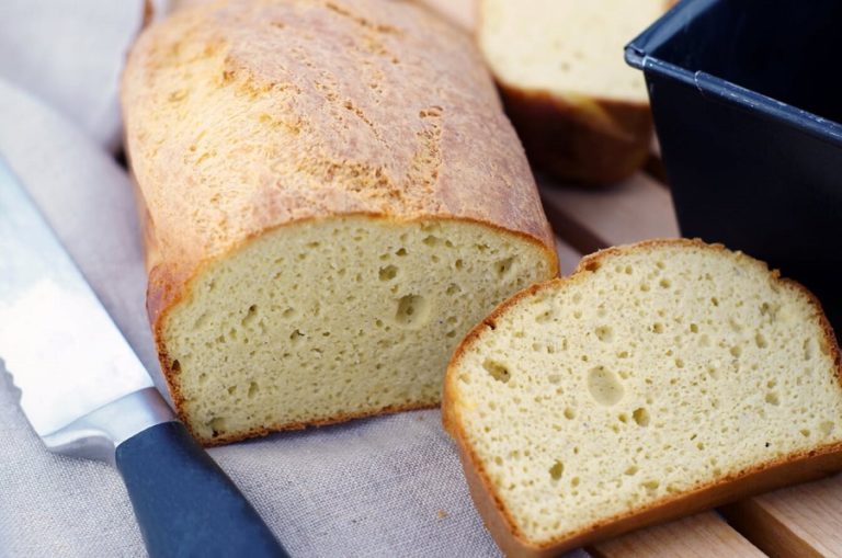 Weißbrot - mit Gelinggarantie - LCHF Deutschland