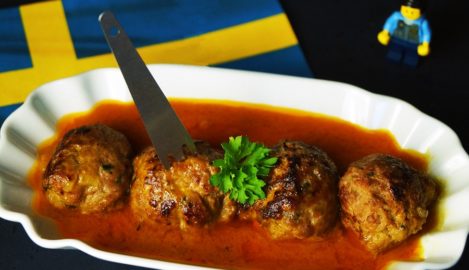 Köttbullar in Curry-Kokossauce