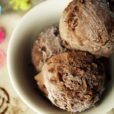 Mandel-Schokoladen-Eis