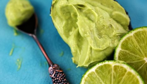 Avocado-Limetten-Creme