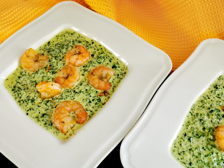 Feine Kohlrabi-Suppe mit Krabben - LCHF Deutschland