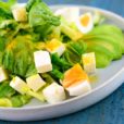 Grüner Salat mit Ei
