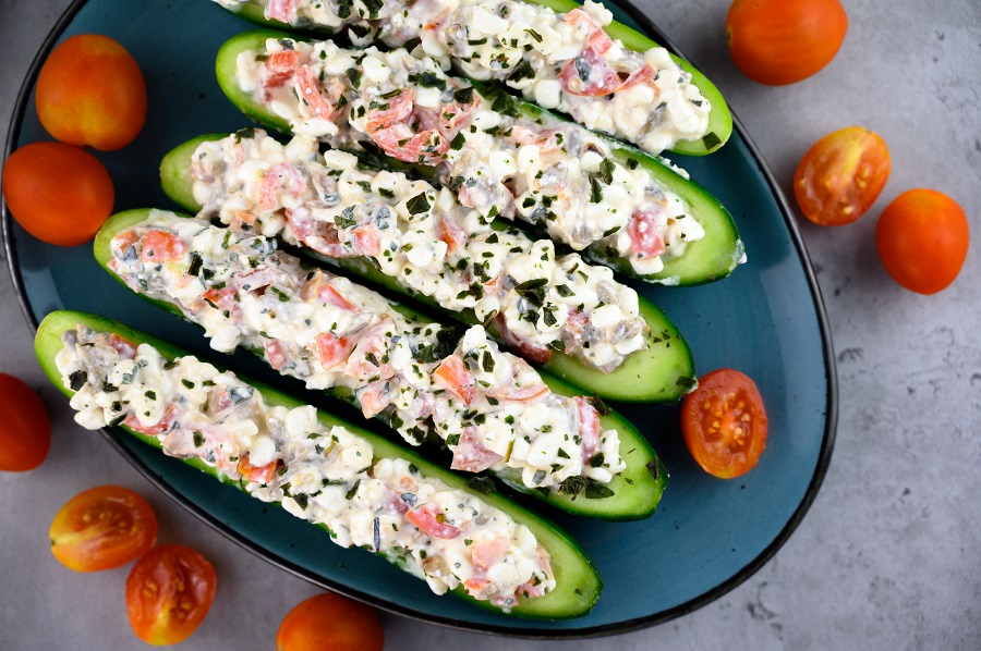 Gefüllte Minigurken - Superfood im Snackformat