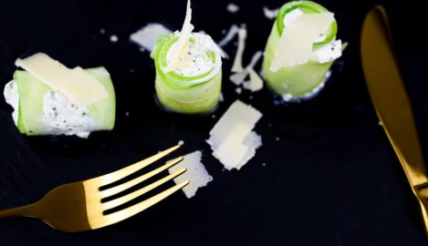 Gurken-Frischkäse-Röllchen
