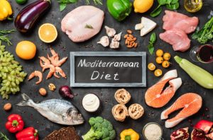 Besser mediterran als fettarm ernähren