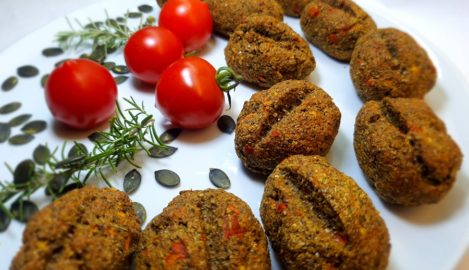 Tomaten-Rosmarin-Kürbis Brötchen