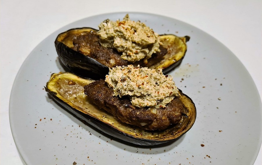 Gefüllte Aubergine mit Fetacreme - LCHF Deutschland