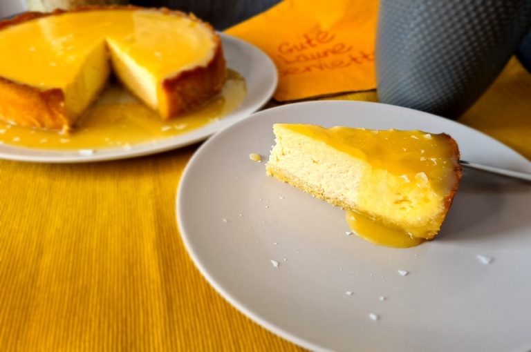 Salz-Karamell-Sauce - außergewöhnliches Topping - LCHF Deutschland