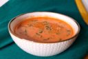 Tomaten-Kokos-Spinat-Suppe