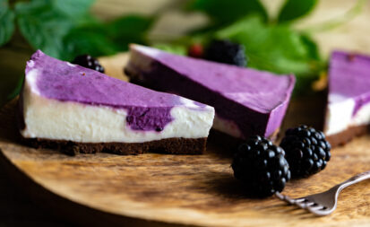 Brombeer-Cheesecake-Ecken
