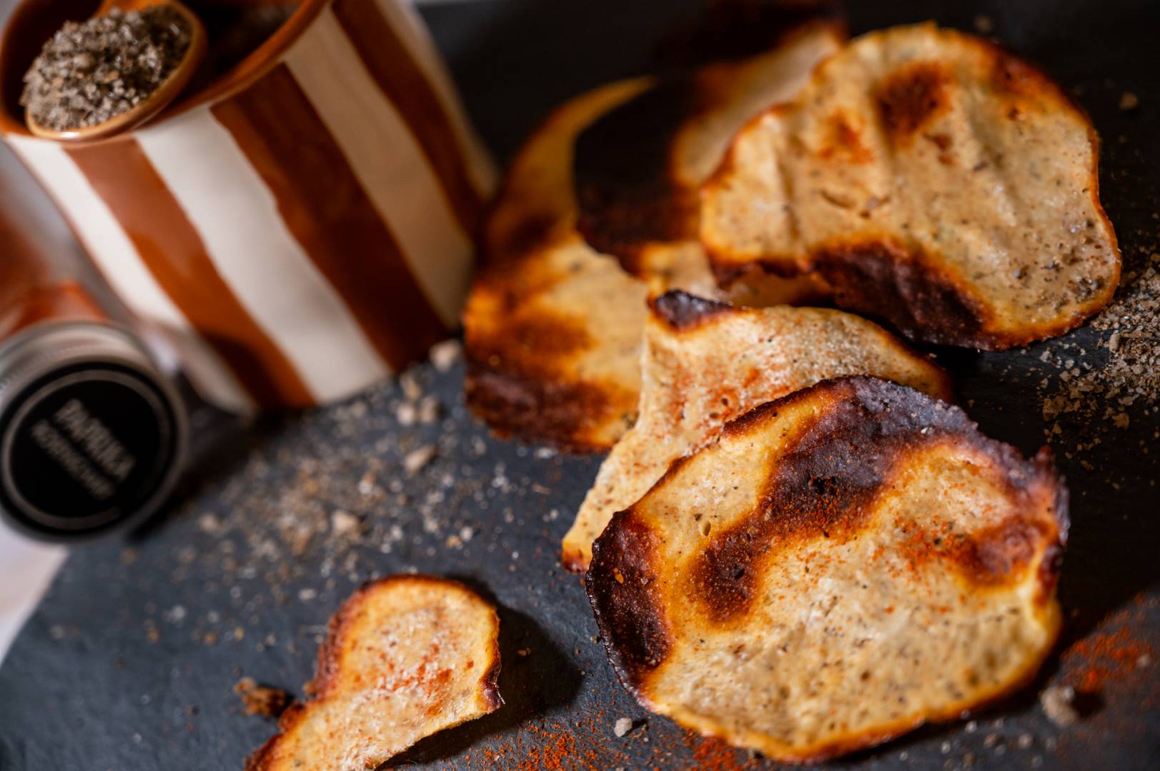 Hüttenkäse-Paprika-Chips