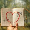 Selbstliebe lernen: Dein kleiner Ratgeber zu einem Leben in deiner Mitte