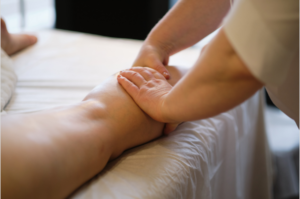 Lymphdrainage bei Lipödem