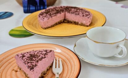 No-bake-Himbeertorte mit Shortbread-Boden