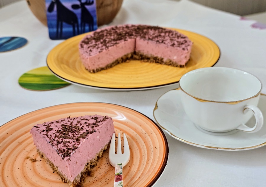 No-bake-Himbeertorte mit Shortbread-Boden
