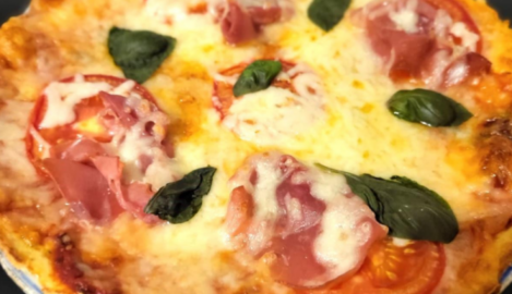 Hähnchenboden-Pizza