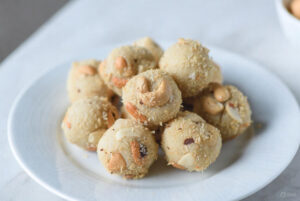 Das zwölfte Türchen - Cashew-Bällchen