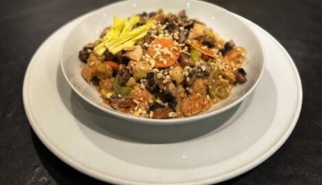 Hähnchenpfanne mit Pilzen und Gemüse