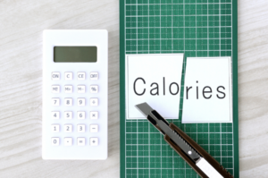 Muss ich bei Low Carb Kalorien zählen